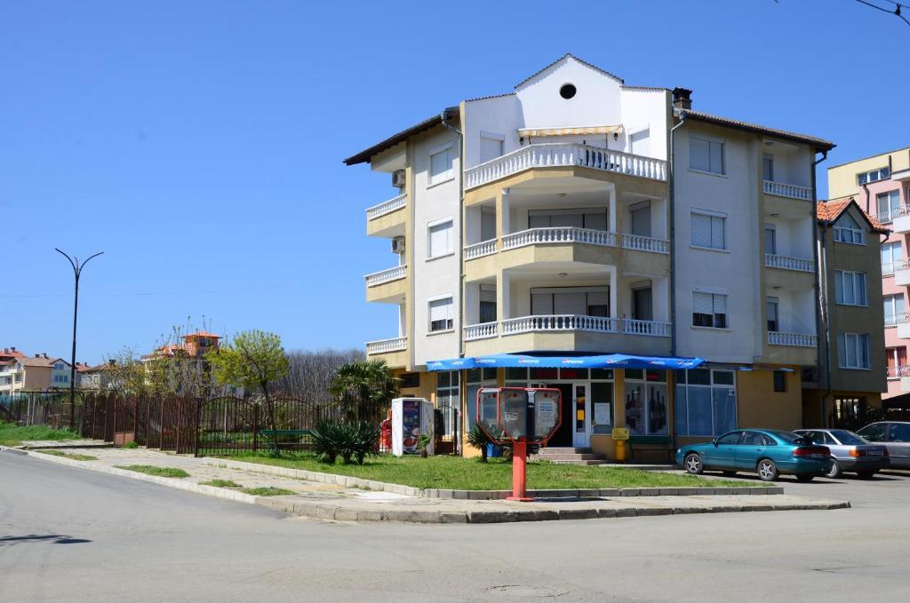 Kirovi House - Guest Rooms Царево Екстер'єр фото