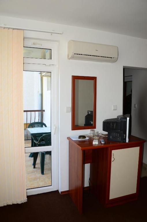 Kirovi House - Guest Rooms Царево Екстер'єр фото